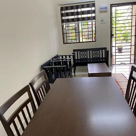 D'Cycas Homestay Pulau Indah Exterior foto